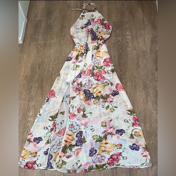 Show Me Your Mumu Heather Halter Dress ~ in Best Friend Floral - Picture 2 of 13